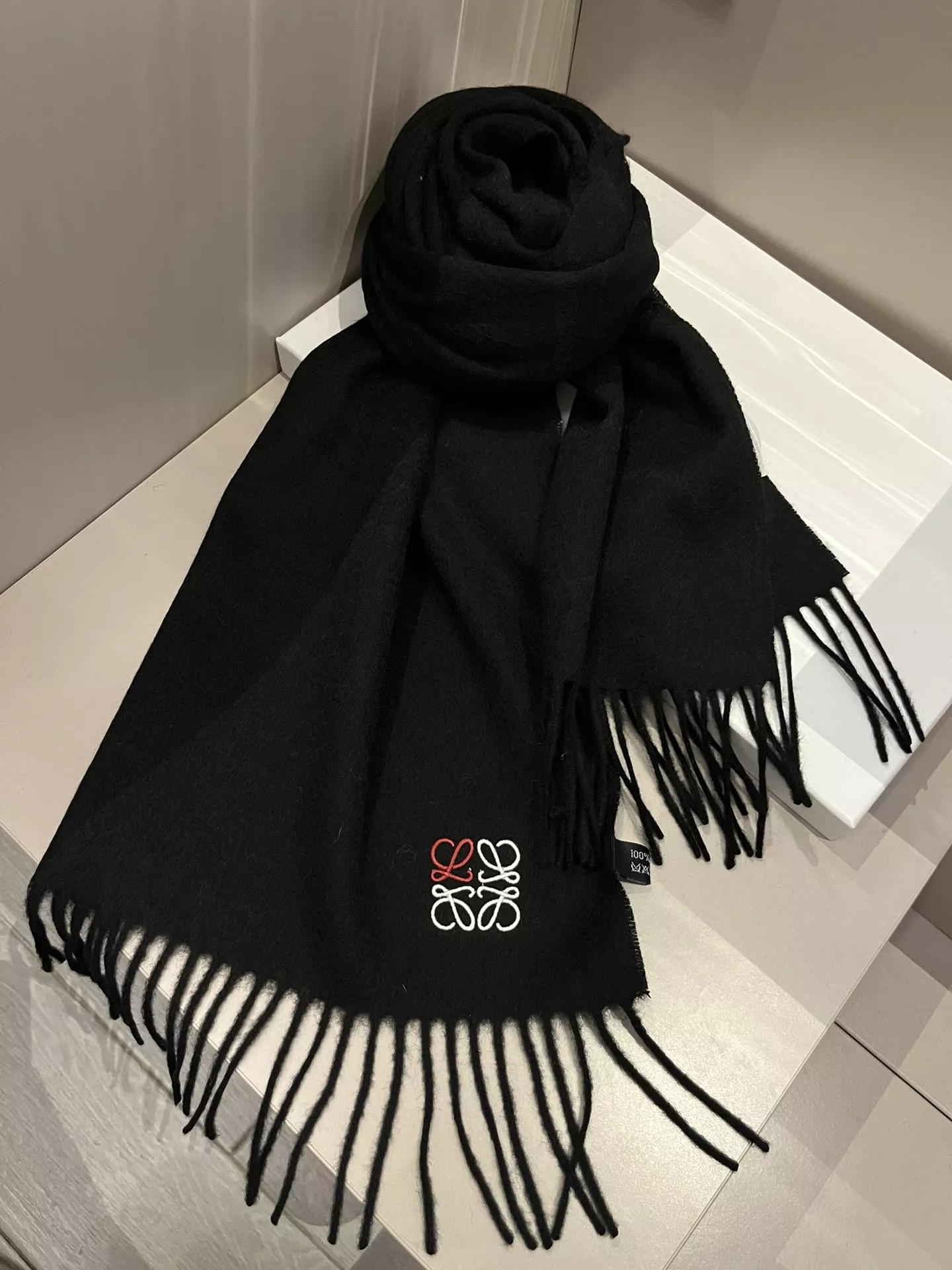 EasyMatch 7279 LOEWE Scarf For Women