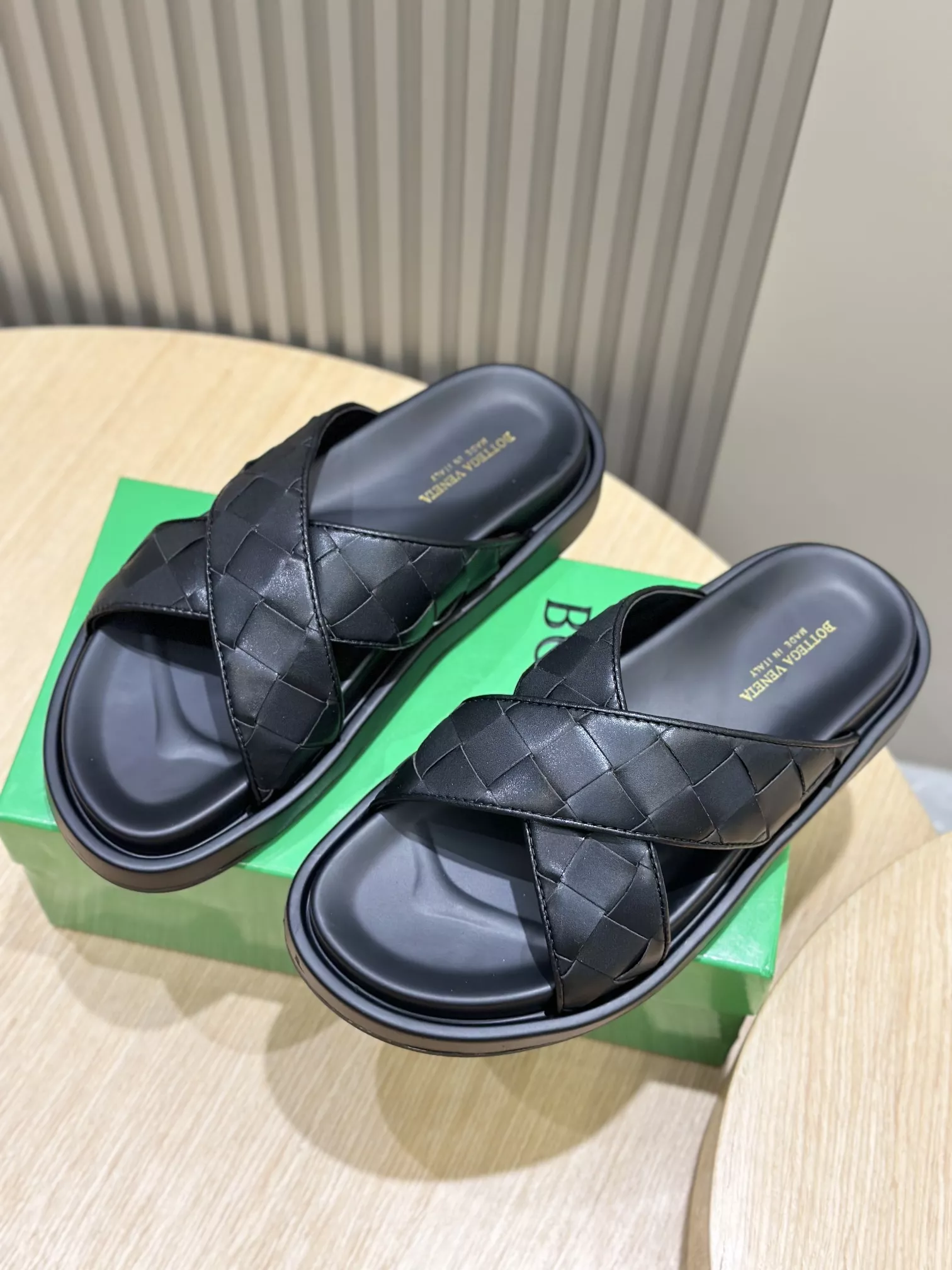 EasyMatch 7389 Bottega Veneta BV Slippers For Men