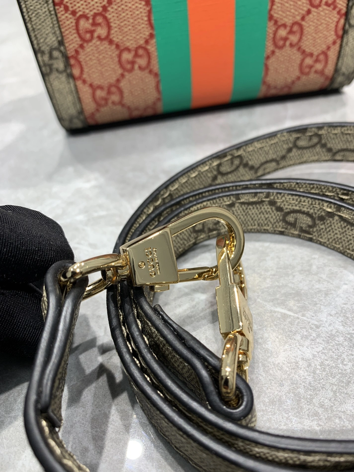 EasyMatch 7465 Gucci AAA Quality Handbags For Women