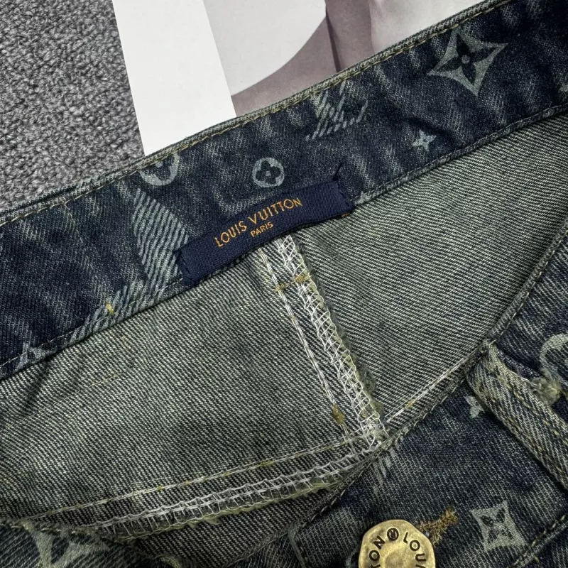 EasyMatch 7491 Louis Vuitton LV Jeans For Women