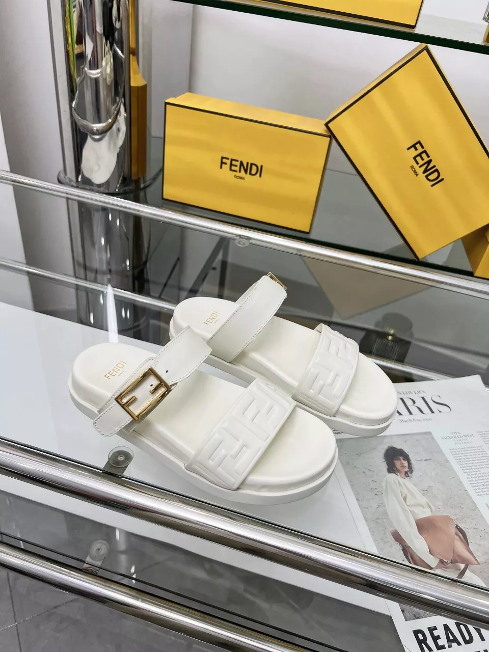 EasyMatch 7528 Fendi Slippers For Women