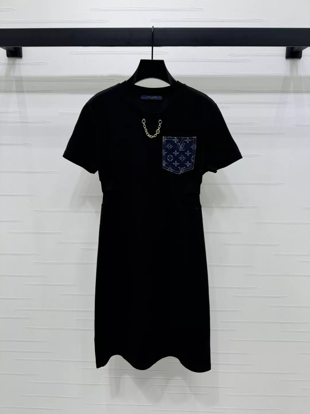 EasyMatch 7657 Louis Vuitton LV Dresses Short Sleeved For Women