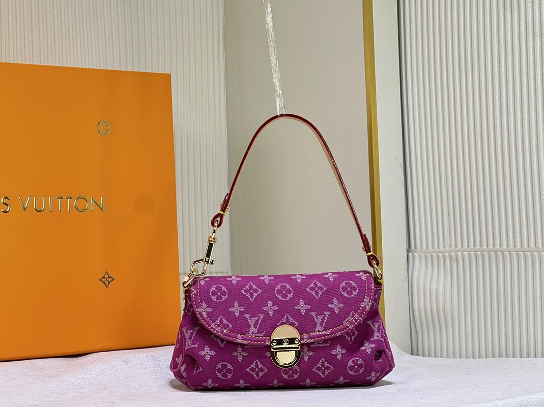 EasyMatch 7758 Louis Vuitton AAA Quality Shoulder Bags For Women