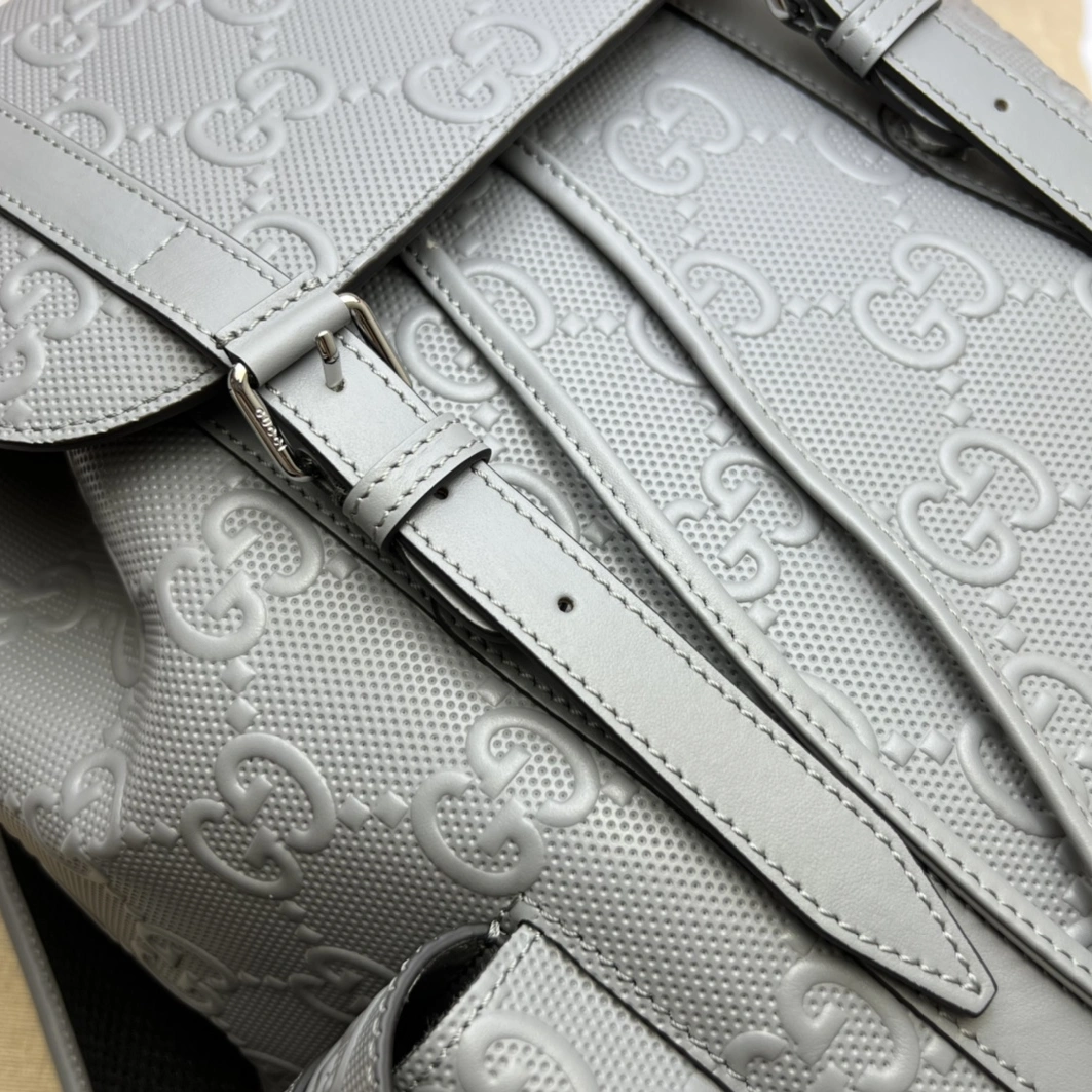 EasyMatch 7763 Gucci AAA Man Backpacks
