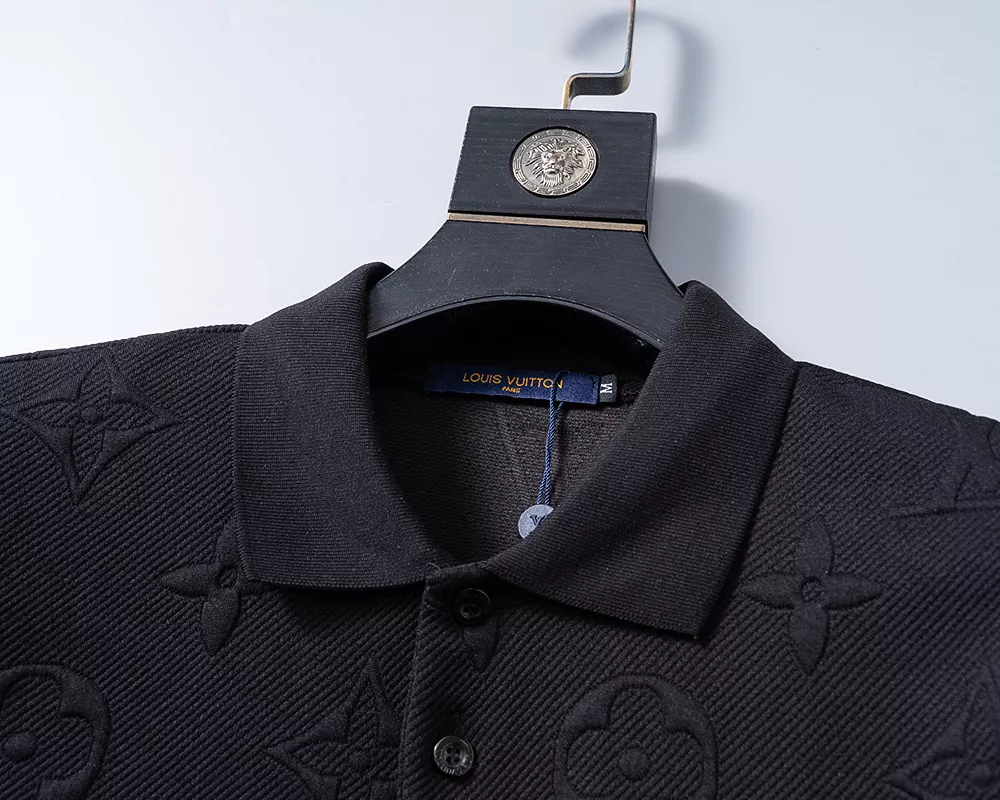 EasyMatch 8787 Louis Vuitton LV T-Shirts Short Sleeved For Men
