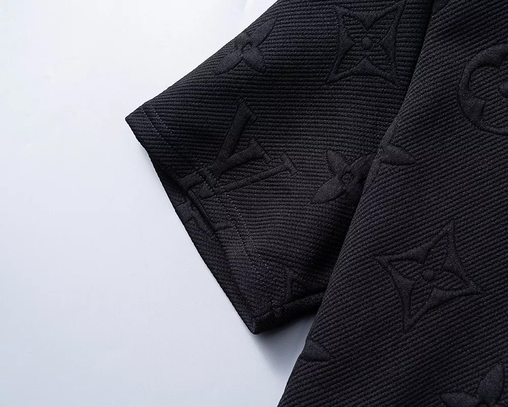 EasyMatch 8787 Louis Vuitton LV T-Shirts Short Sleeved For Men