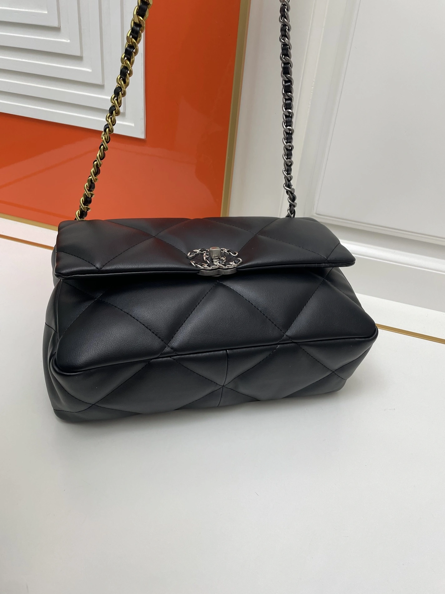 EasyMatch 8974 Chanel AAA Quality Shoulder Bags For Women