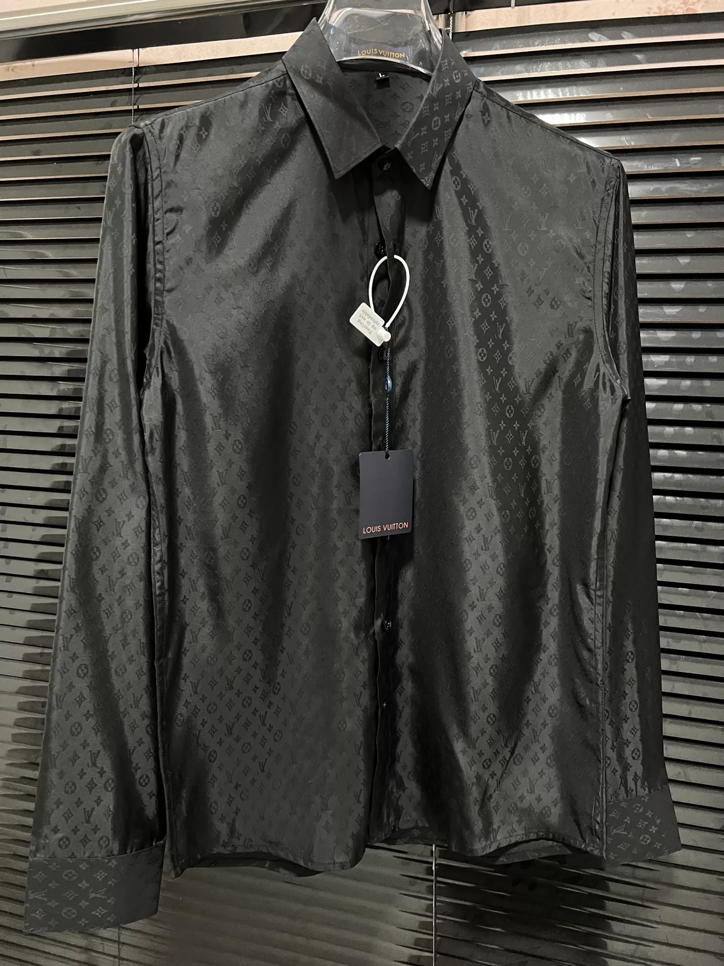 EasyMatch 9095 Louis Vuitton LV Shirts Long Sleeved For Men