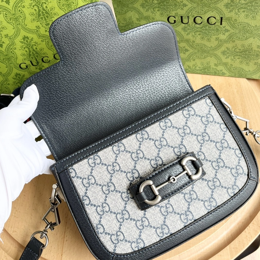 EasyMatch 9210 Gucci AAA Quality Messenger Bags For Women