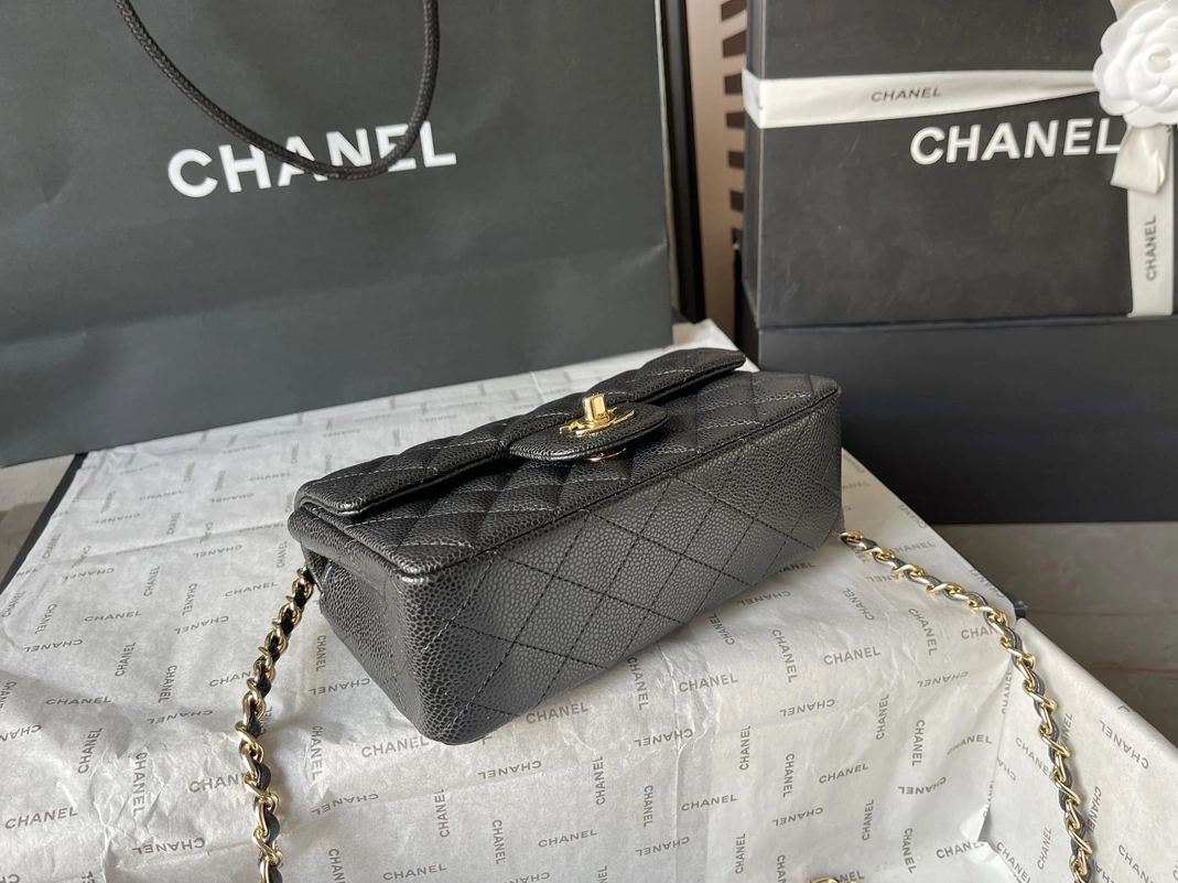EasyMatch 9428 Chanel AAA Quality Messenger Bags For Women