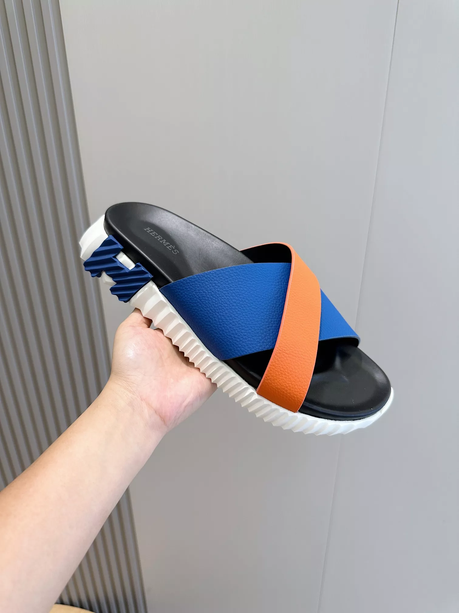 EasyMatch 9474 Hermes Slippers For Men