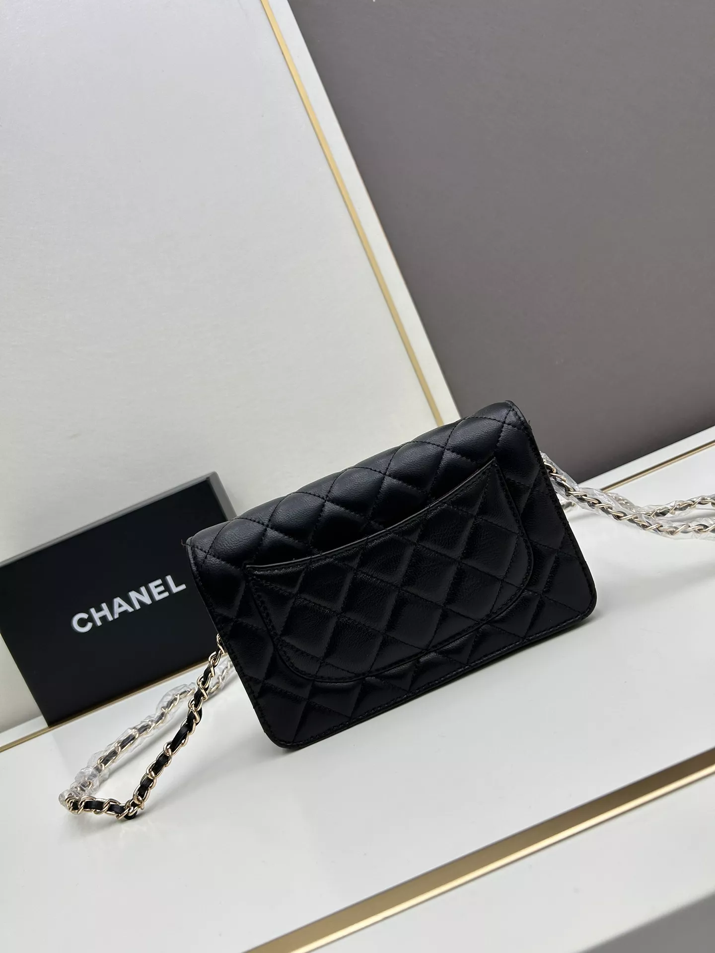 EasyMatch 9539 Chanel AAA Quality Messenger Bags For Women