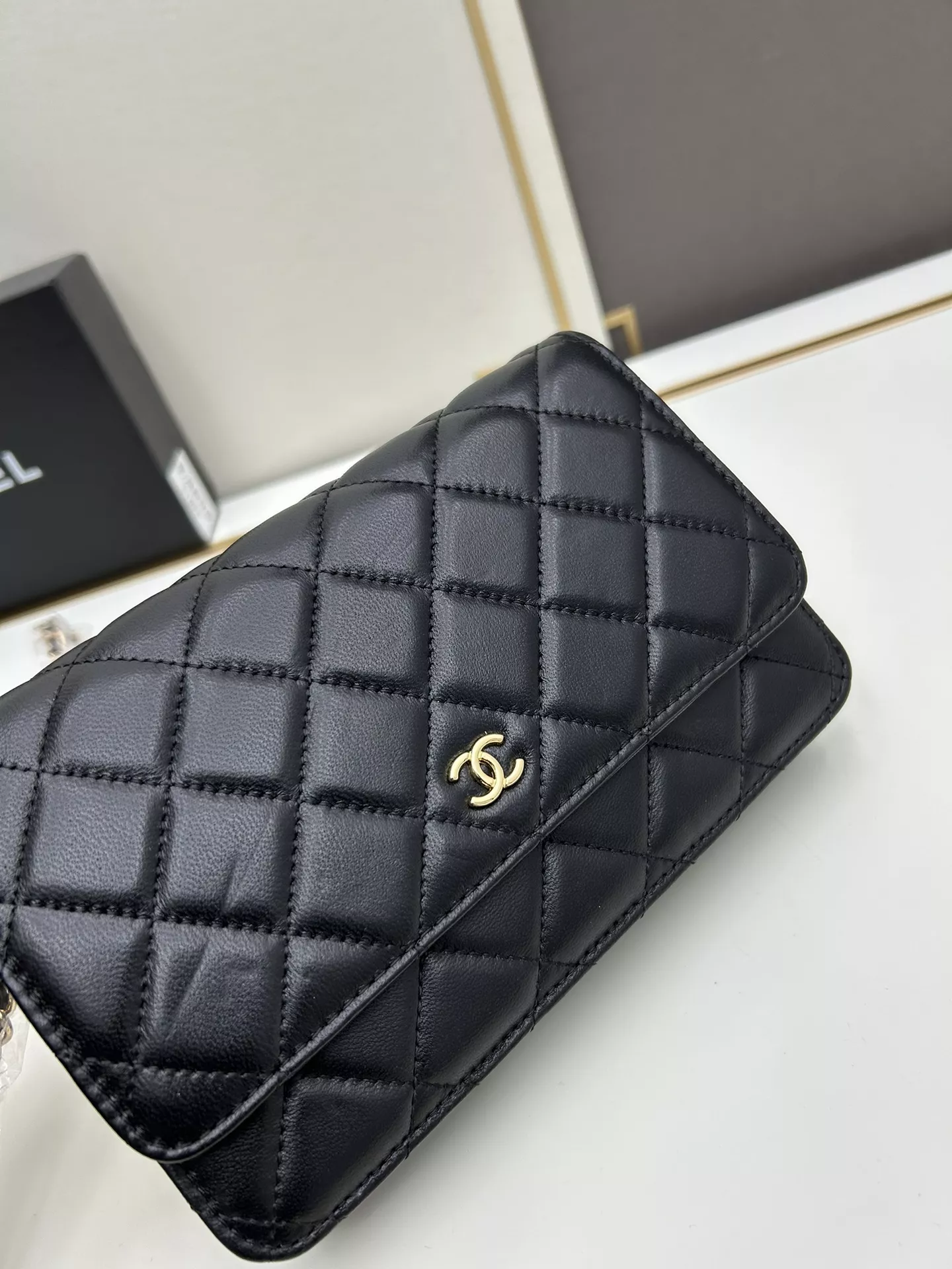 EasyMatch 9539 Chanel AAA Quality Messenger Bags For Women