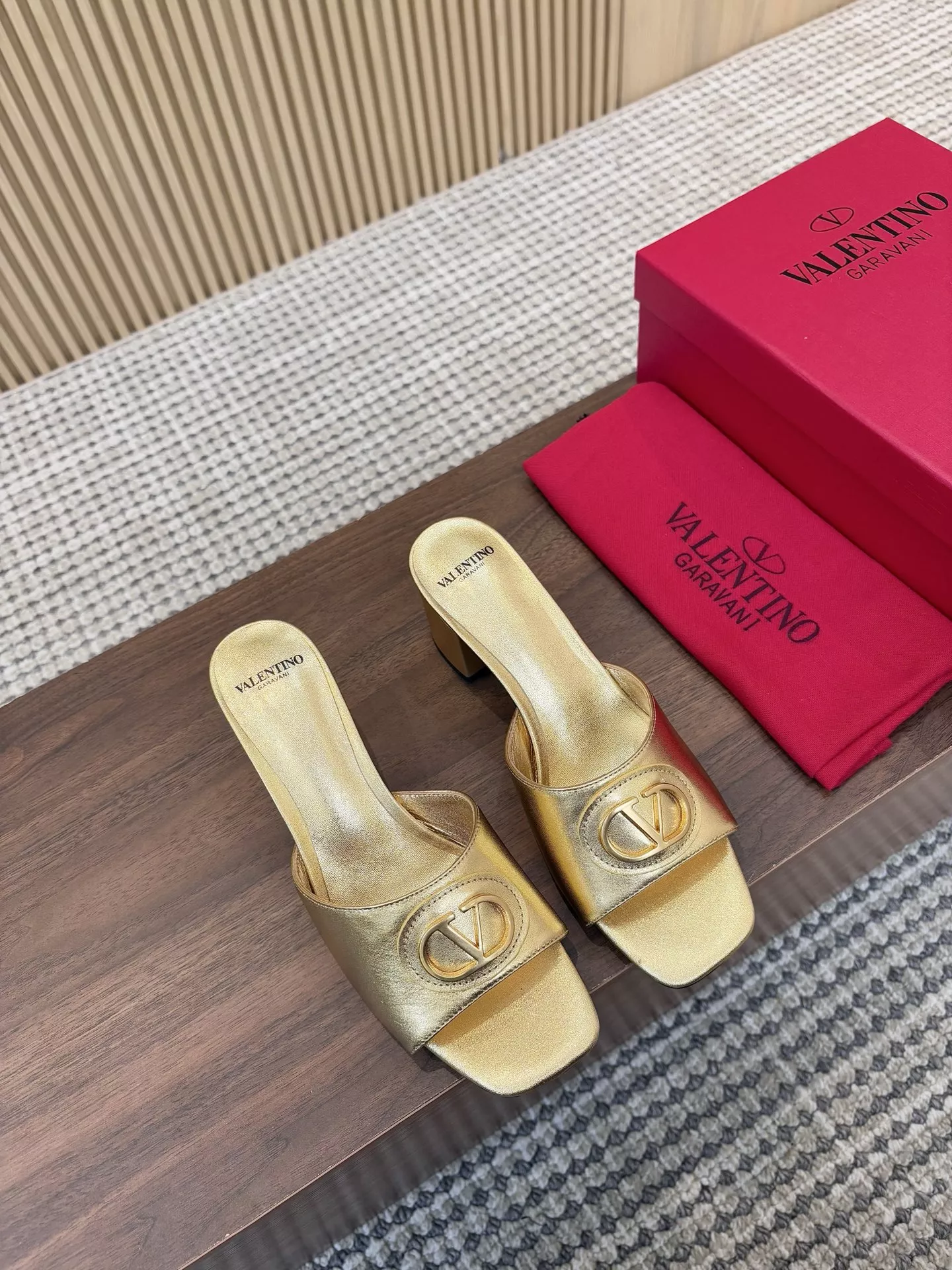 Efficient 1091 Valentino Slippers For Women