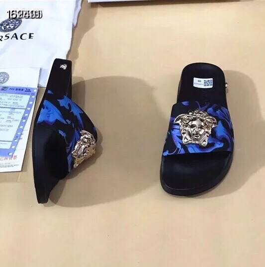 Efficient 1118 Versace Slippers For Men