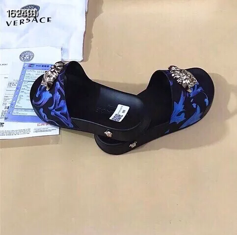 Efficient 1118 Versace Slippers For Men