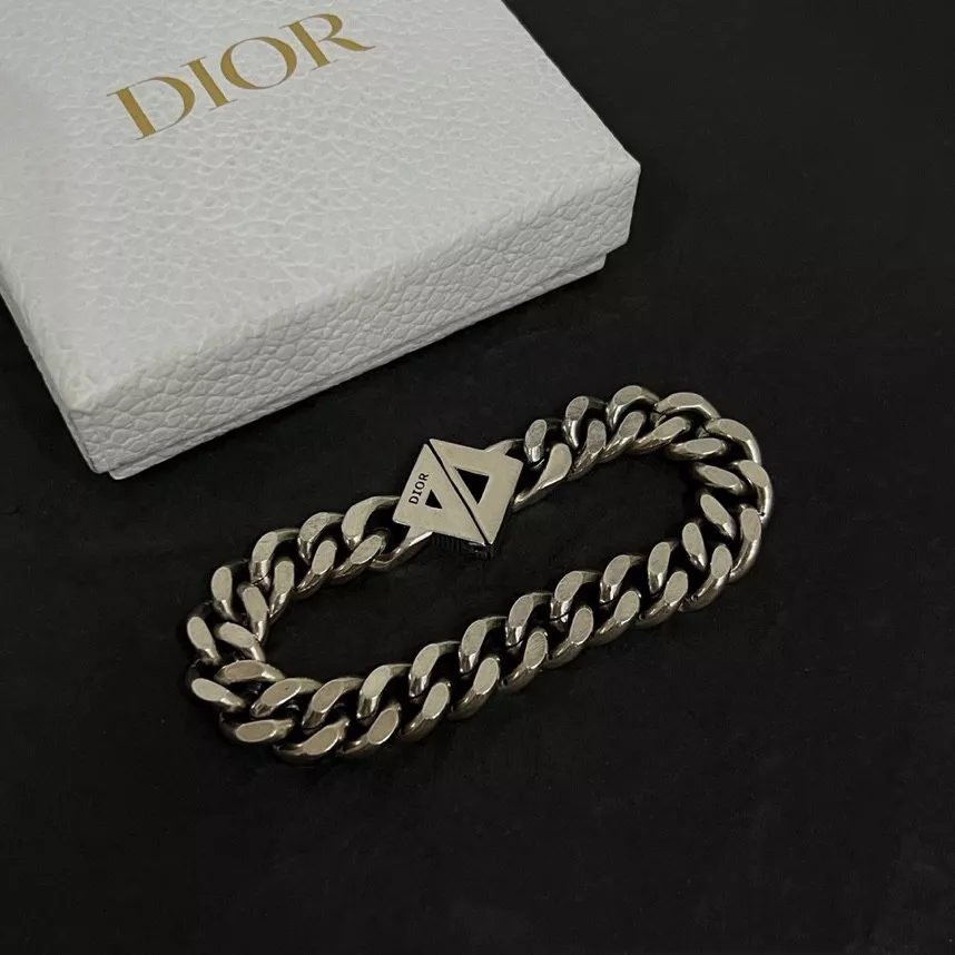 Efficient 1257 Christian Dior Bracelets
