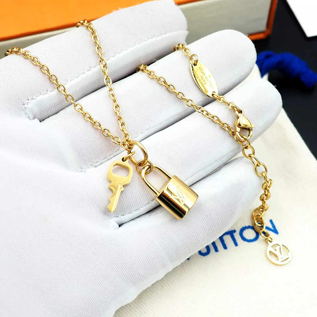 Efficient 149 Louis Vuitton Necklaces