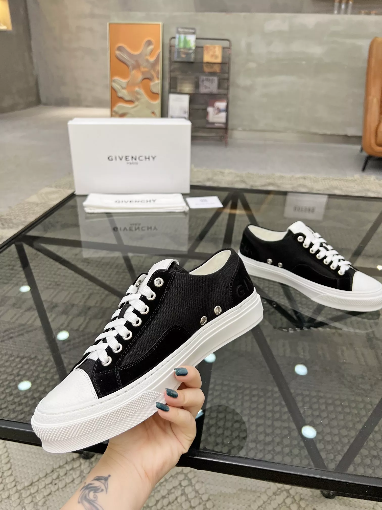 Efficient 1542 Givenchy Casual Shoes For Men