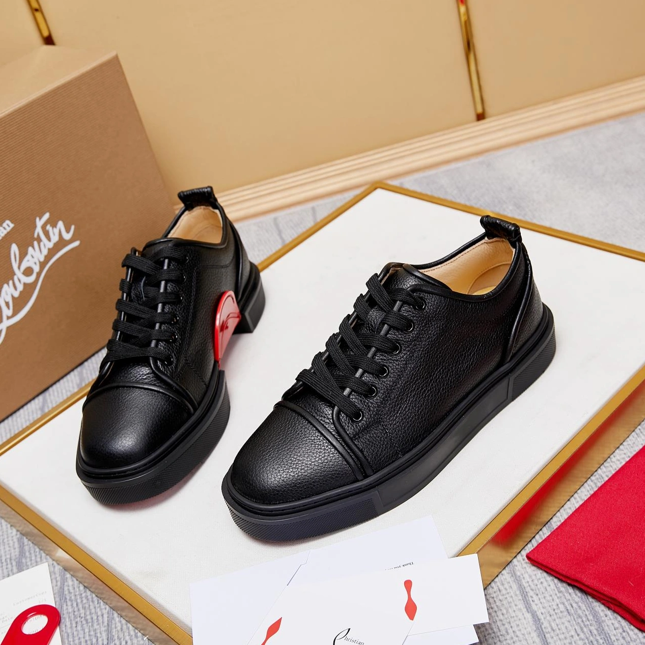 Efficient 1570 Christian Louboutin Casual Shoes For Men