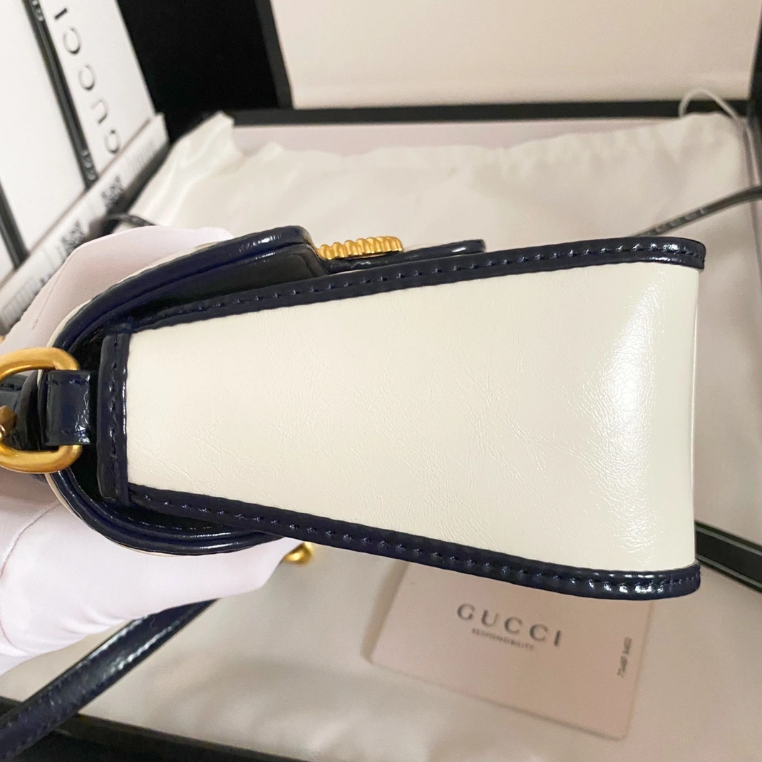 Efficient 1622 Gucci AAA Quality Messenger Bags For Women