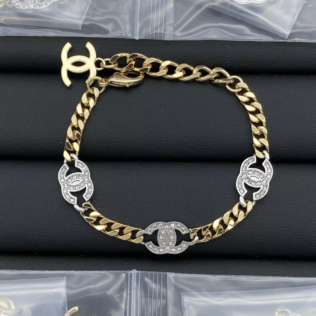 Efficient 1624 Chanel Bracelets