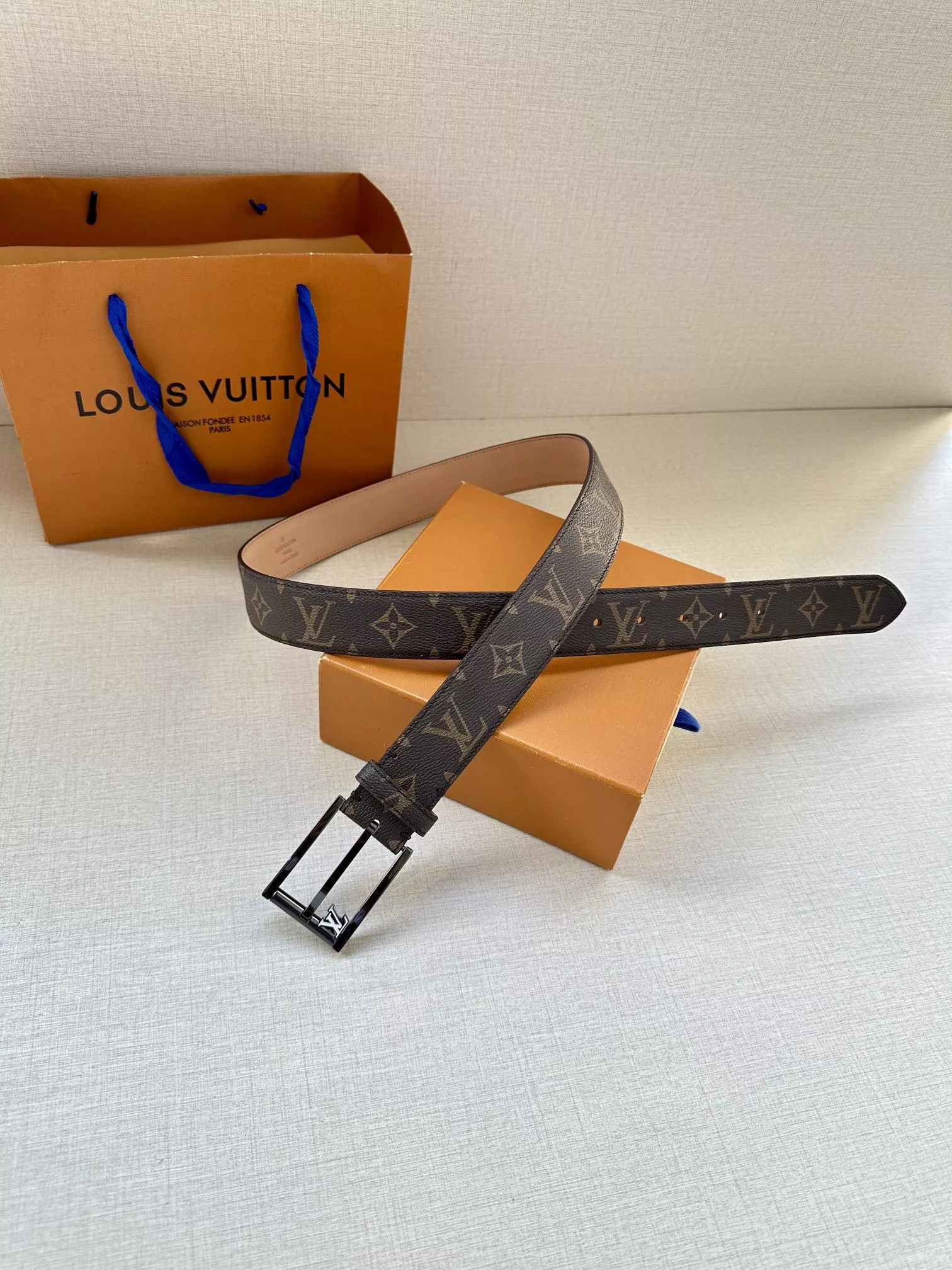 Efficient 1646 Louis Vuitton AAA Quality Belts In 3.5cm For Unisex