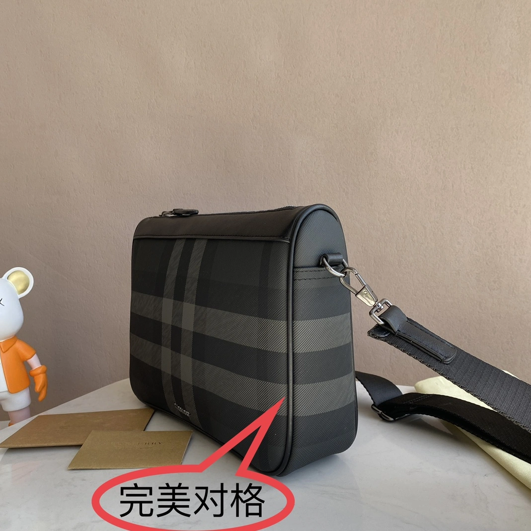 Efficient 1897 Burberry AAA Man Messenger Bags