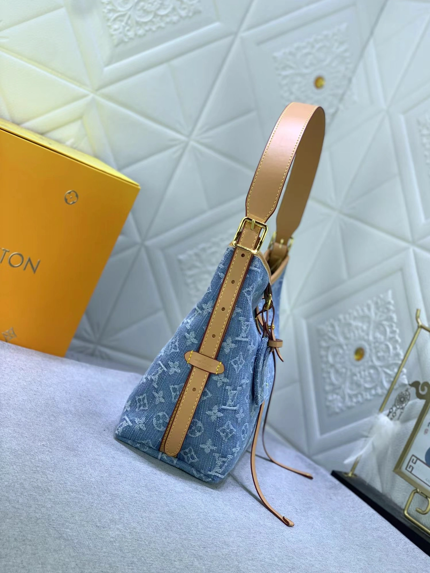Efficient 2056 Louis Vuitton AAA Quality Shoulder Bags For Women