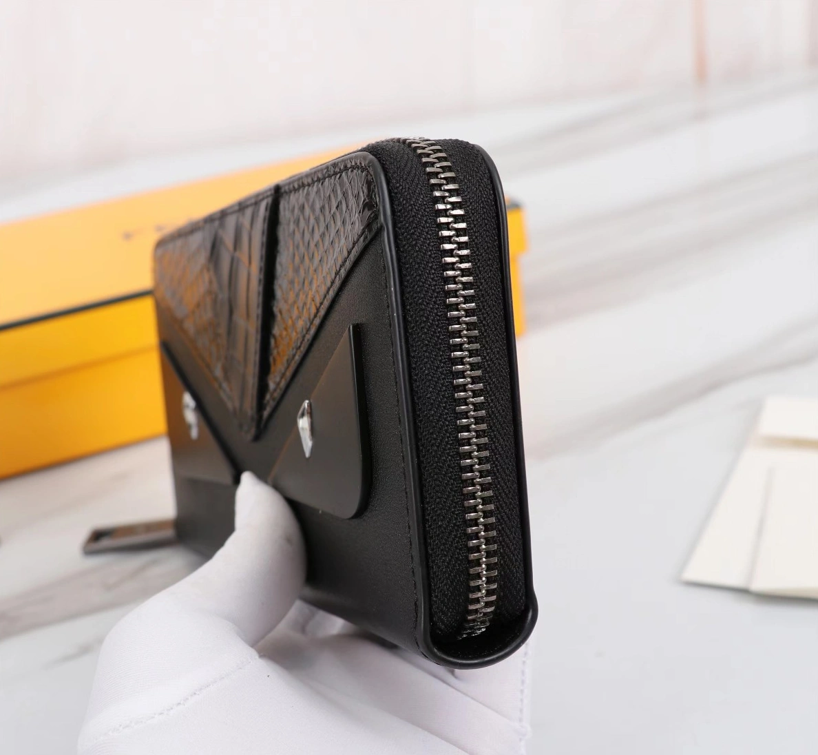 Efficient 2146 Fendi AAA Quality Wallet