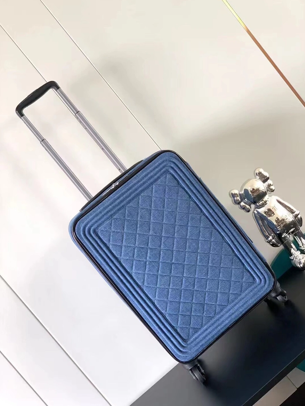 Efficient 2215 Chanel Luggage Upright For Unisex