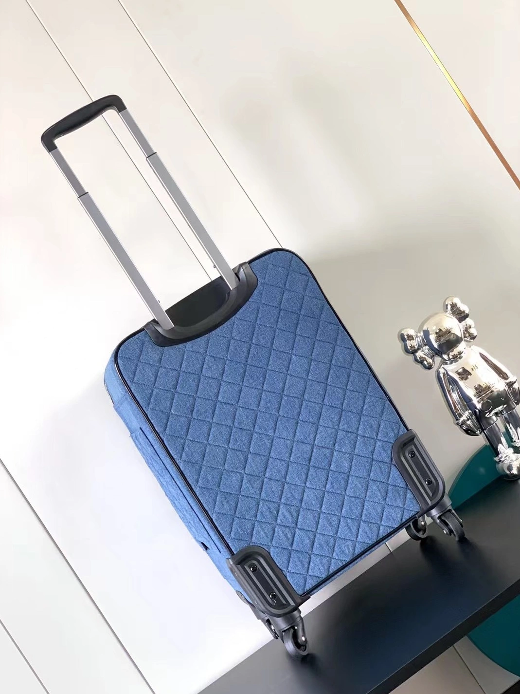 Efficient 2215 Chanel Luggage Upright For Unisex