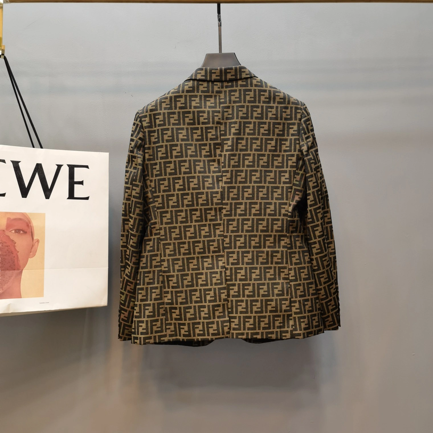 Efficient 2230 Fendi Jackets Long Sleeved For Men