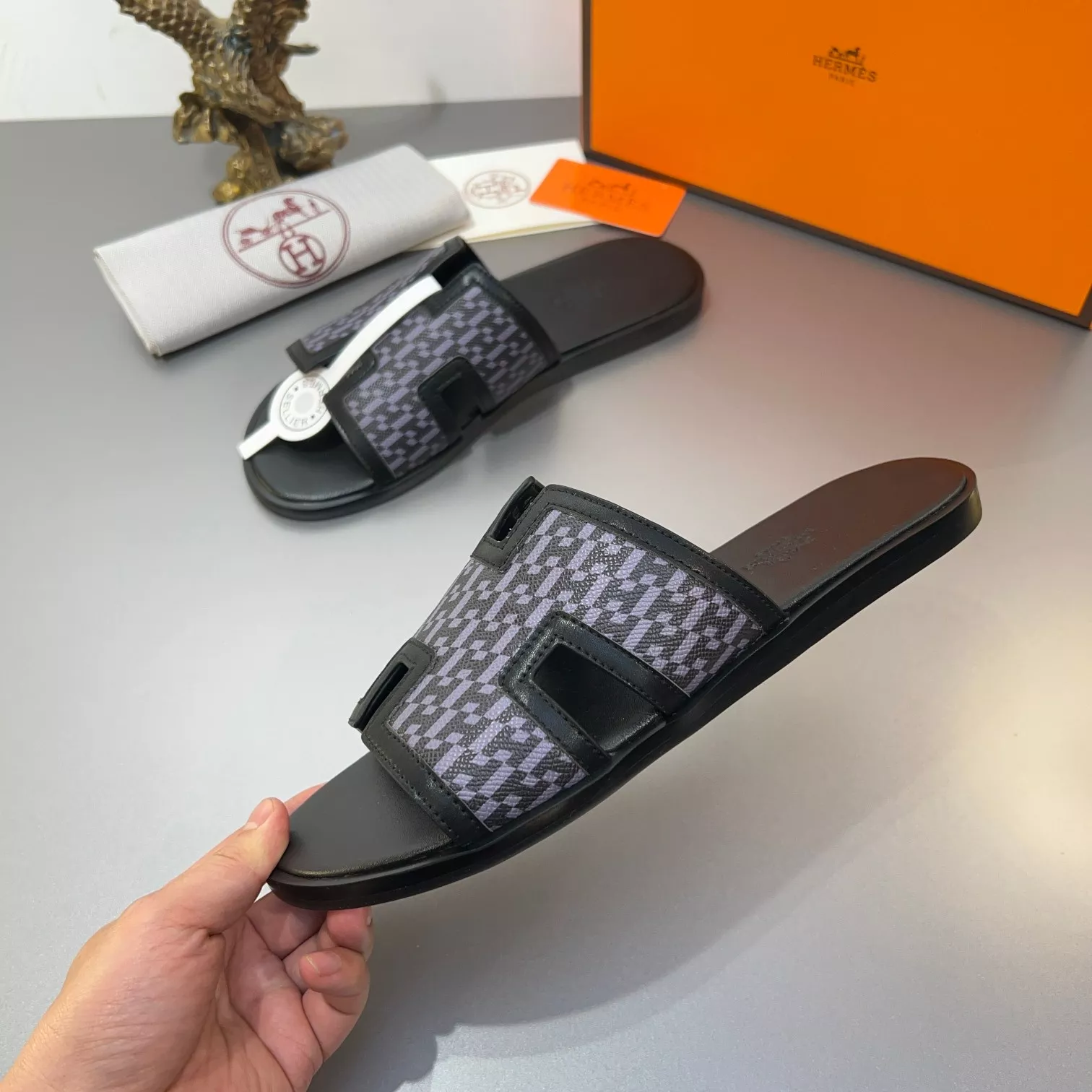 Efficient 2364 Hermes Slippers For Men