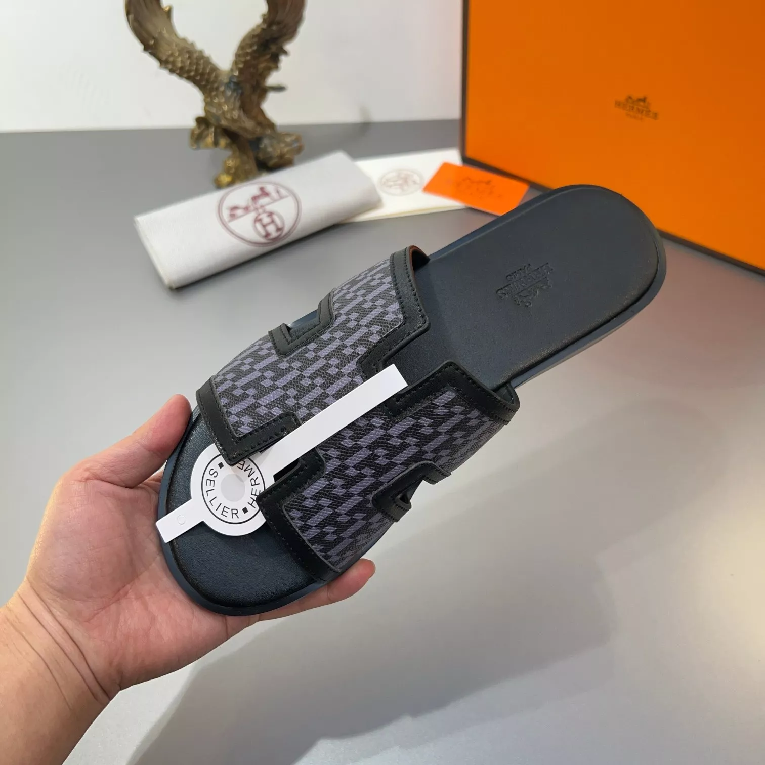 Efficient 2364 Hermes Slippers For Men