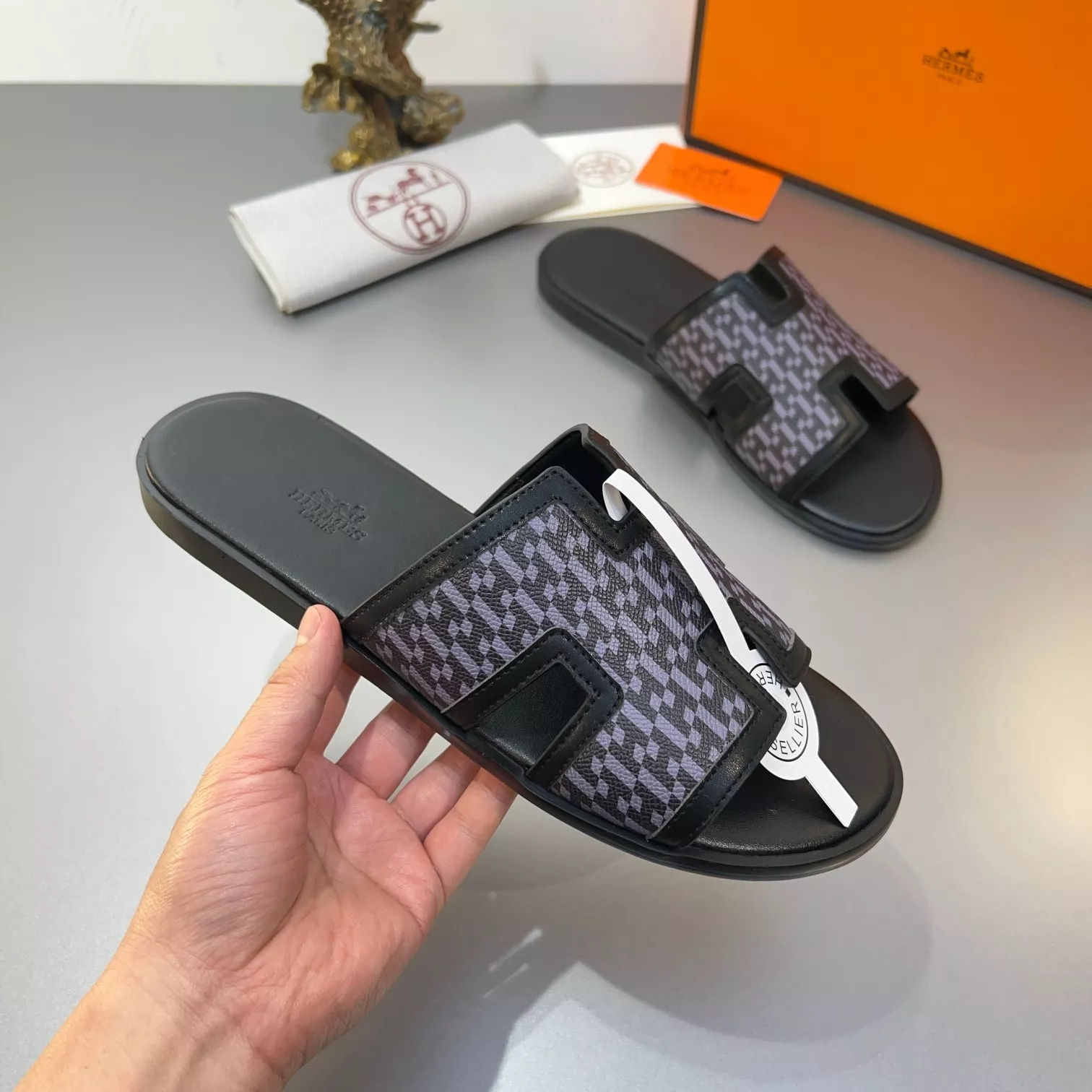 Efficient 2364 Hermes Slippers For Men