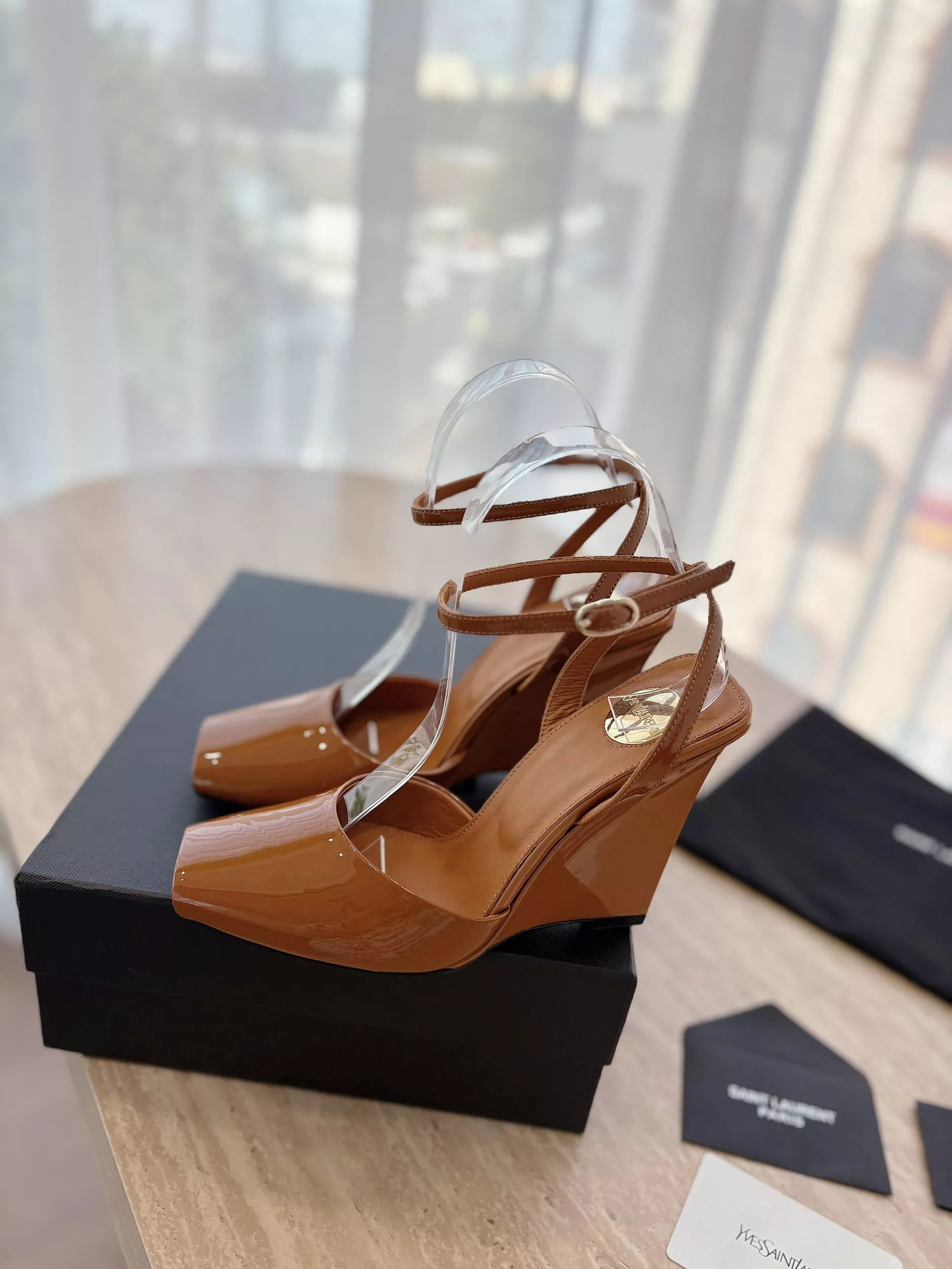 Efficient 2413 Yves Saint Laurent YSL Sandal For Women