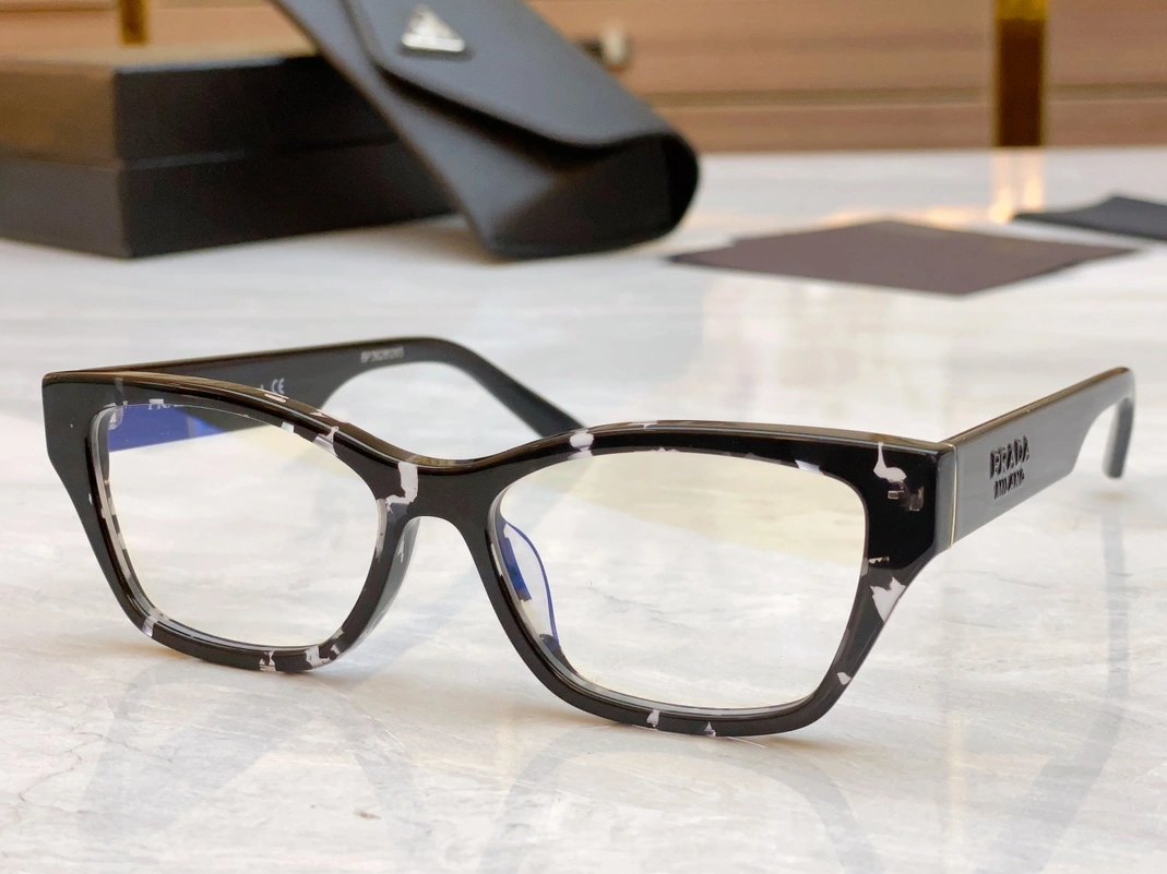Efficient 2472 Prada Goggles