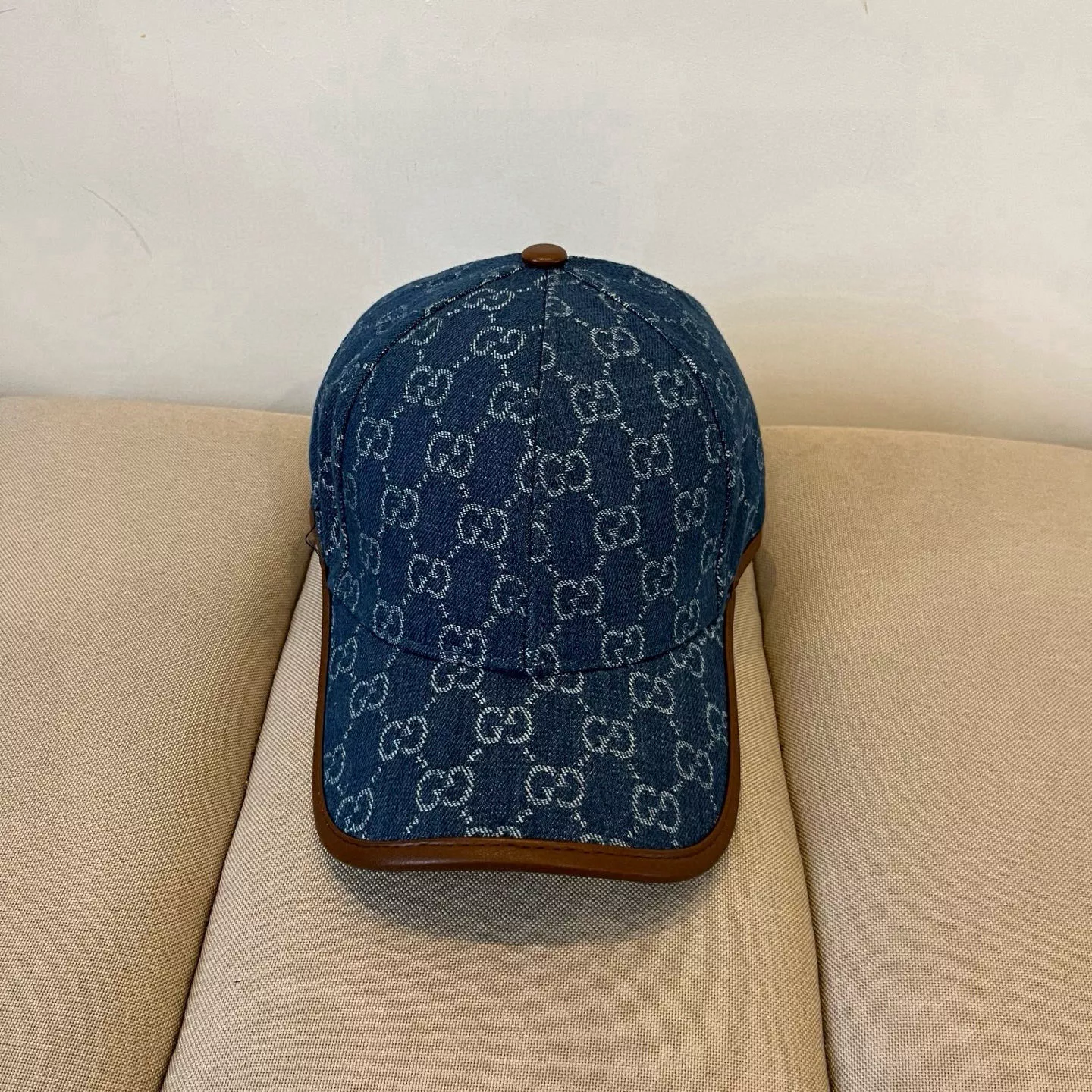 Efficient 2489 Gucci Caps