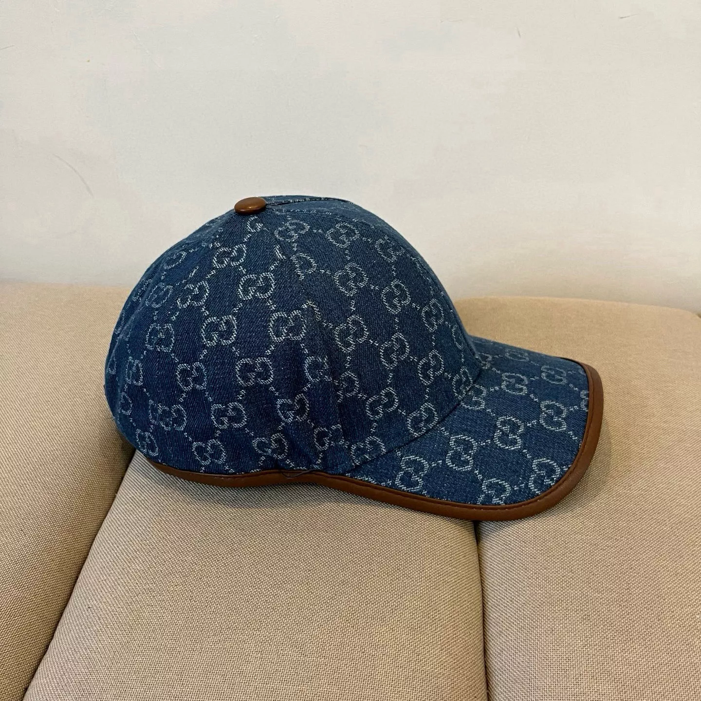 Efficient 2489 Gucci Caps
