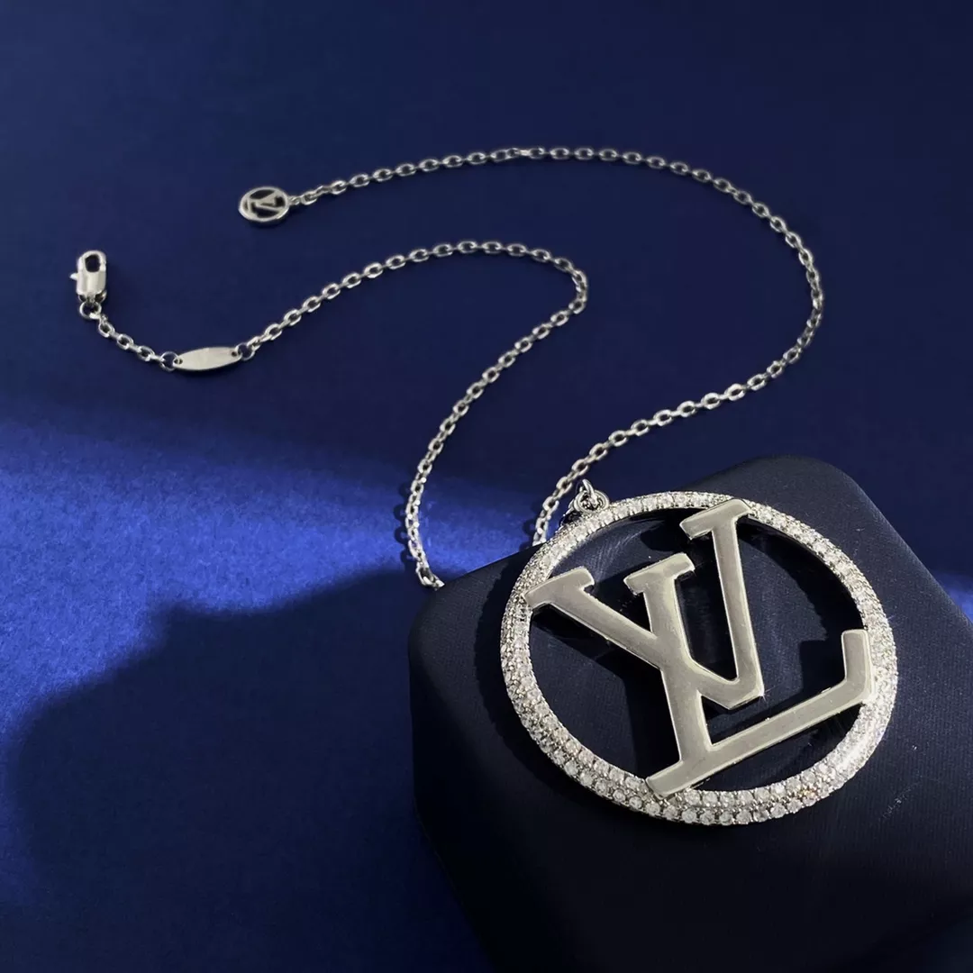 Efficient 2540 Louis Vuitton Necklaces