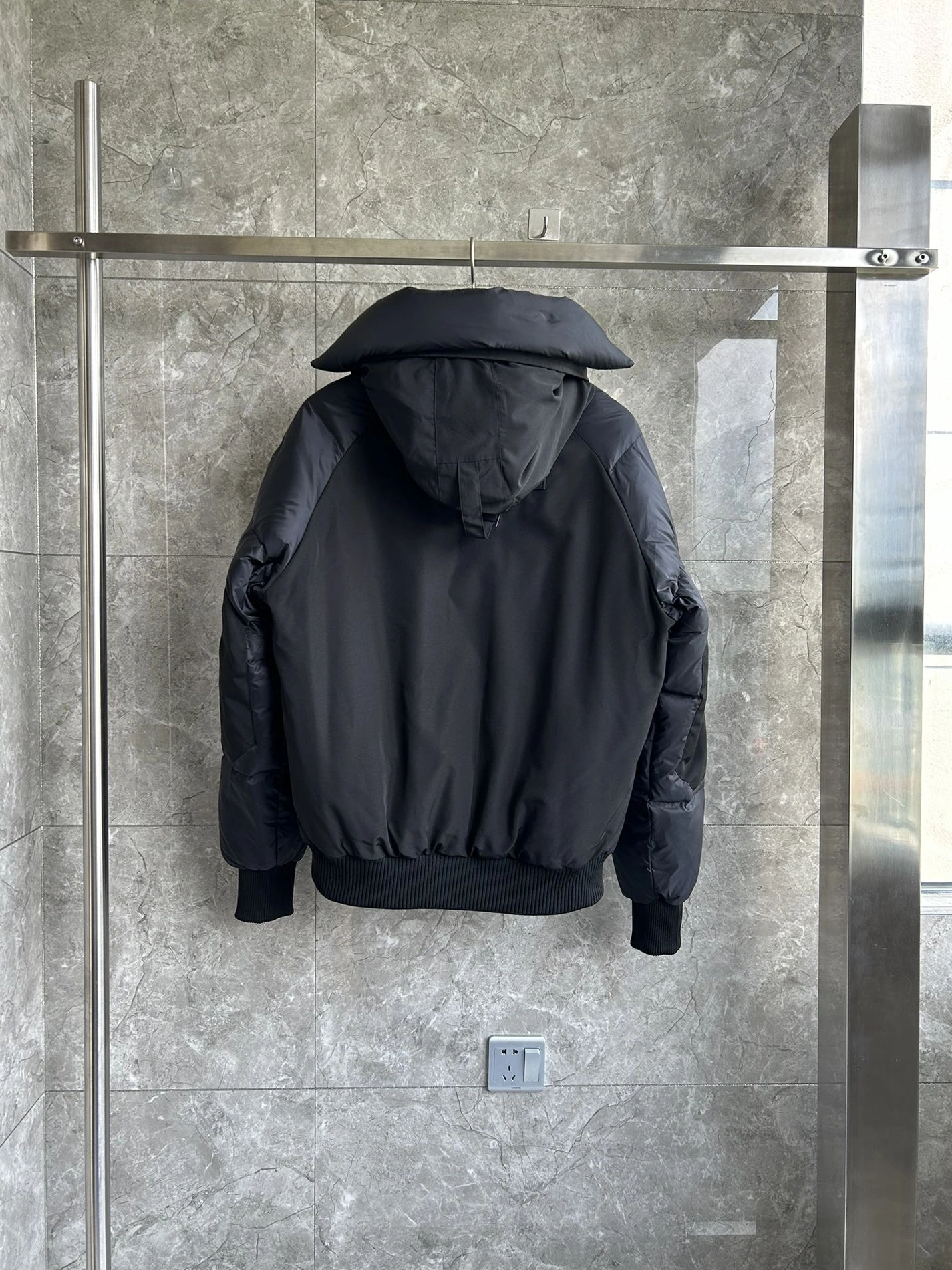 Efficient 2594 Canada Goose Down Feather Coat Long Sleeved For Men