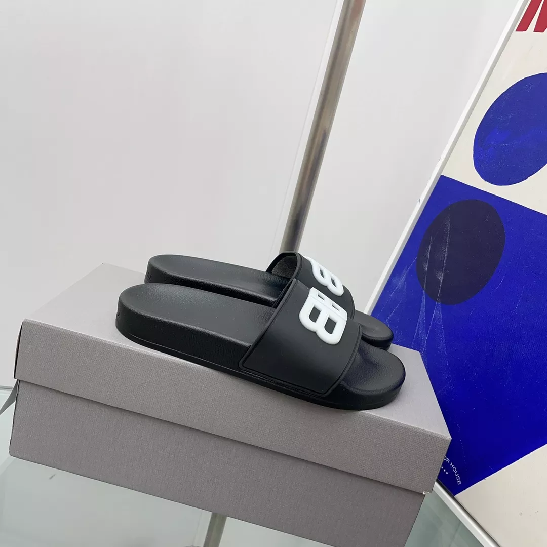 Efficient 275 Balenciaga Slippers For Men