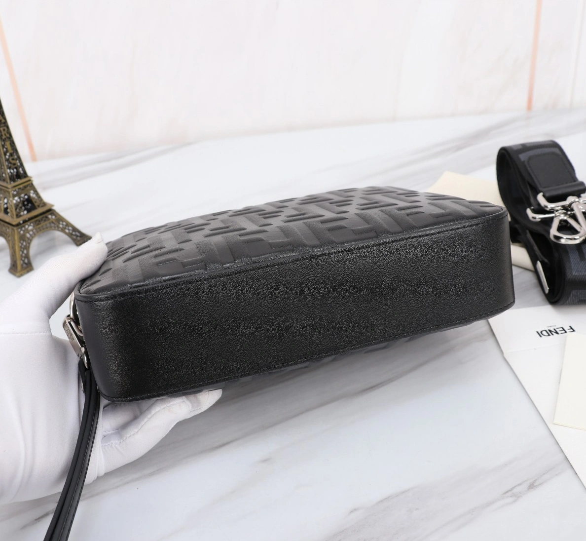 Efficient 2759 Fendi AAA Man Messenger Bags