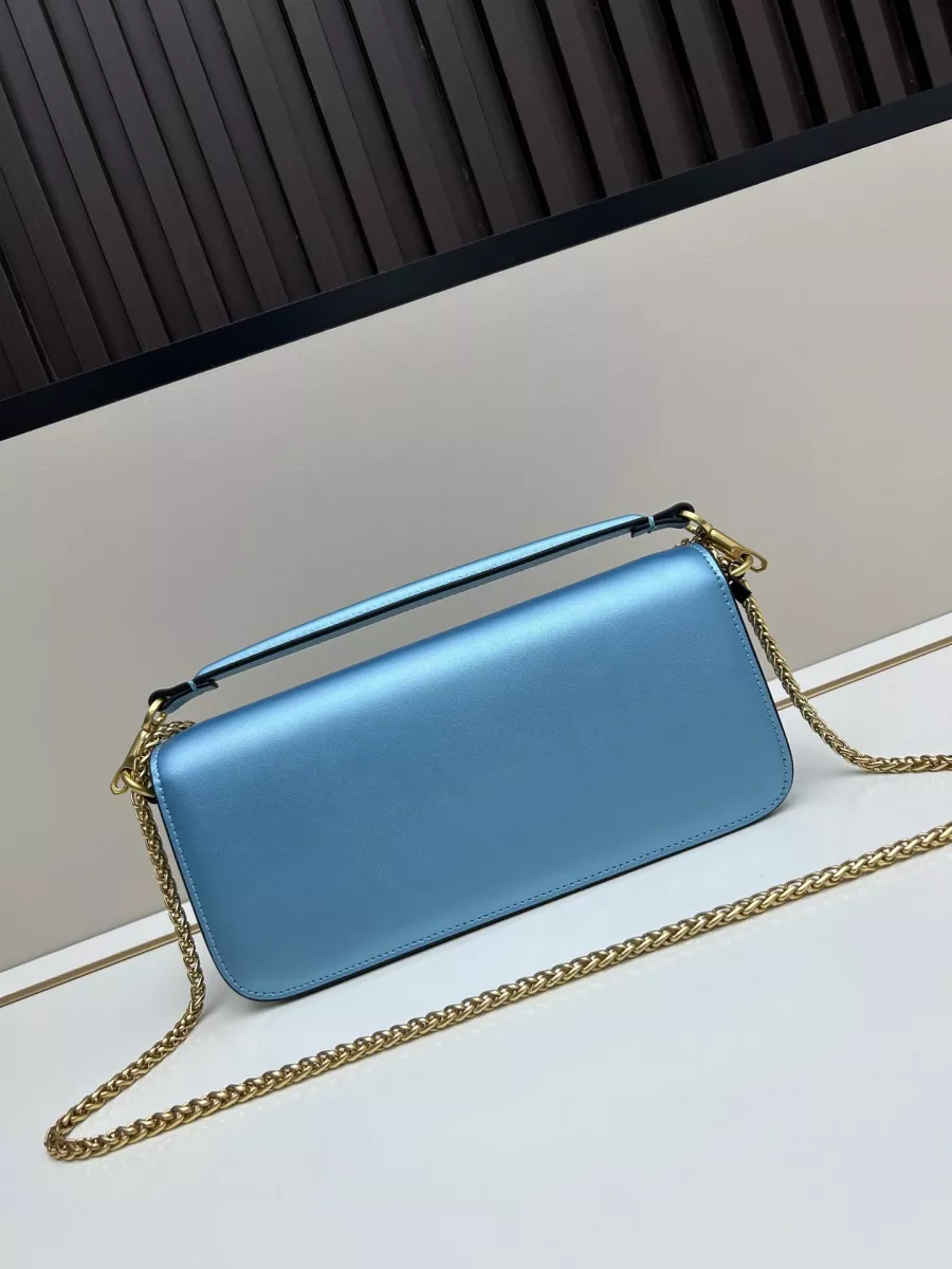 Efficient 2907 Valentino AAA Quality Messenger Bags For Women