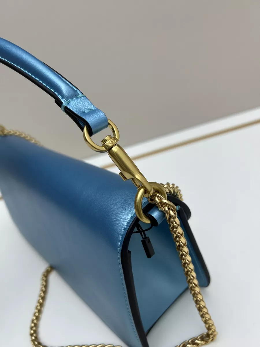 Efficient 2907 Valentino AAA Quality Messenger Bags For Women