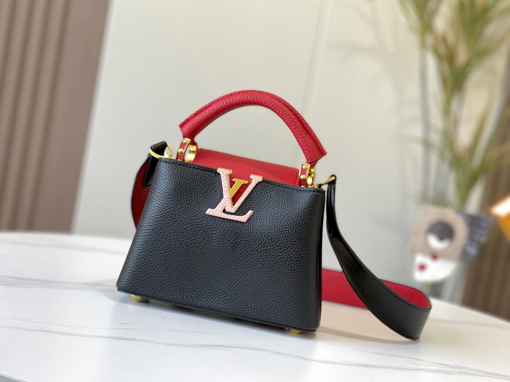 Efficient 3024 Louis Vuitton AAA Quality Messenger Bags For Women