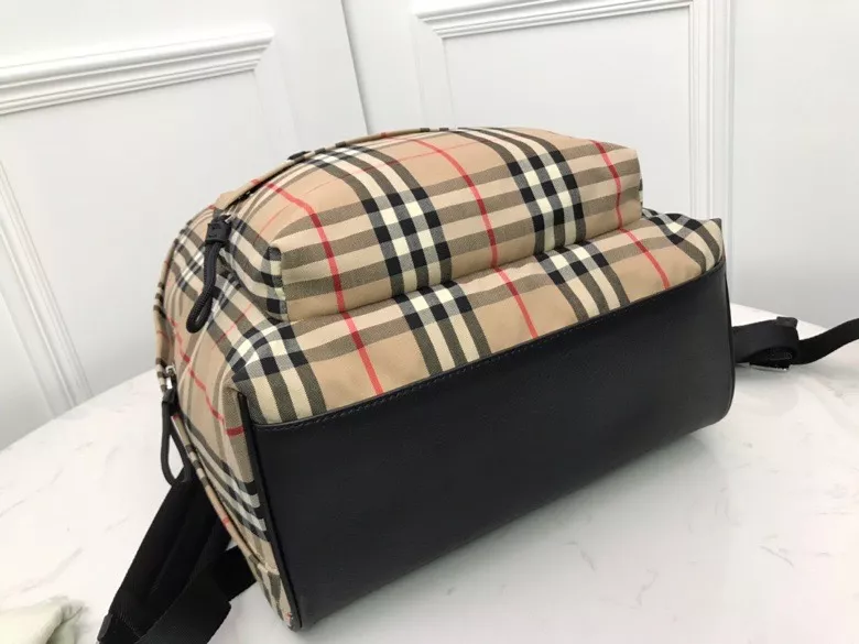 Efficient 3141 Burberry AAA Man Backpacks