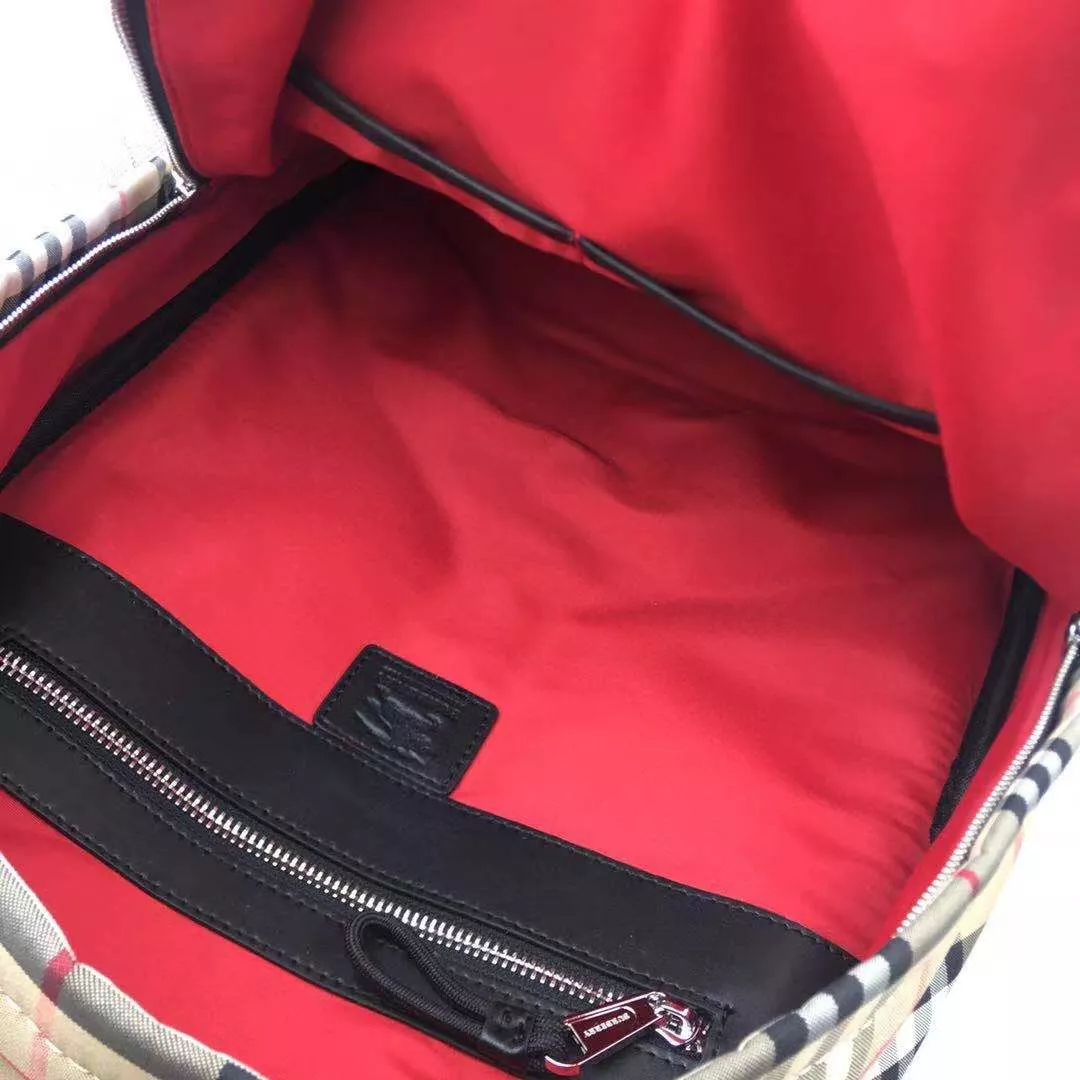 Efficient 3141 Burberry AAA Man Backpacks