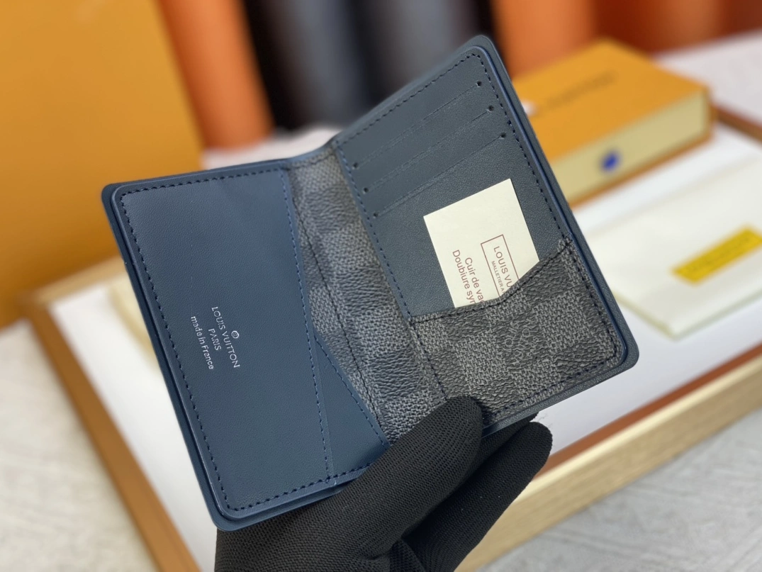 Efficient 3294 Louis Vuitton LV Card Case For Unisex